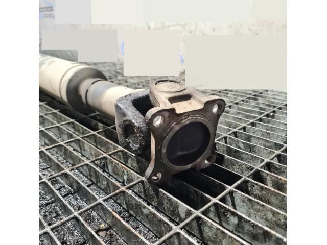 bontott KIA SORENTO Kardántengely