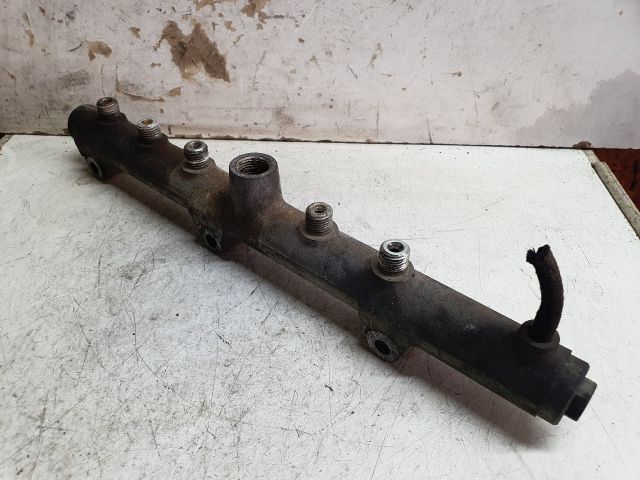 bontott KIA SORENTO Közösnyomócső