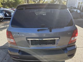 bontott KIA SORENTO Motor (Fűzött blokk hengerfejjel)