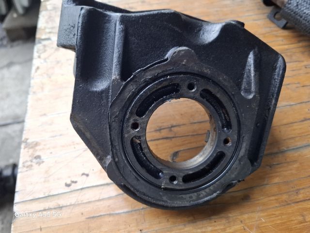 bontott KIA SORENTO Motor Tartó Bak (Fém)