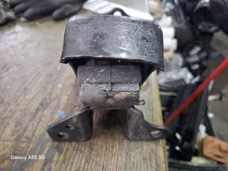 bontott KIA SORENTO Motor Tartó Bak (Fém)