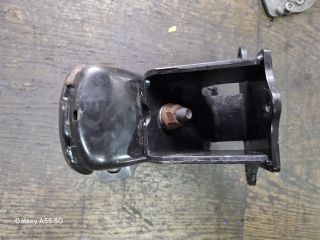 bontott KIA SORENTO Motor Tartó Bak (Fém)