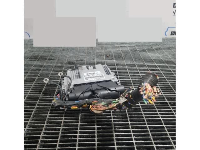 bontott KIA SORENTO Motorvezérlő