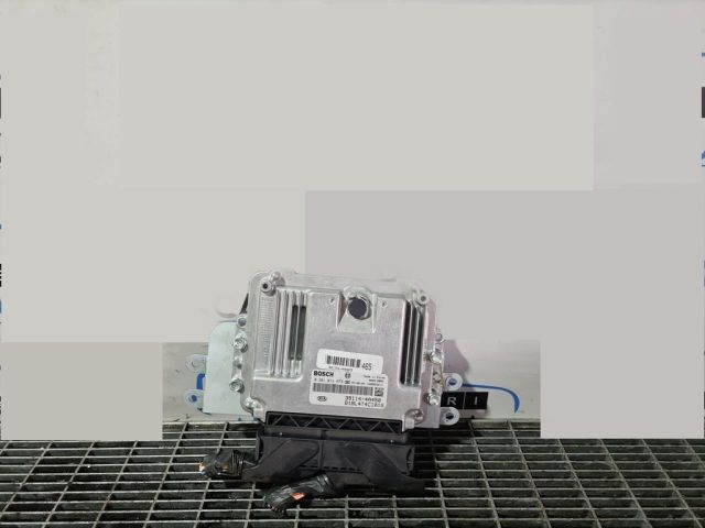 bontott KIA SORENTO Motorvezérlő