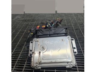 bontott KIA SORENTO Motorvezérlő