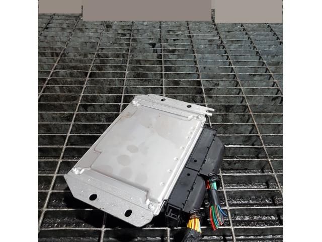 bontott KIA SORENTO Motorvezérlő