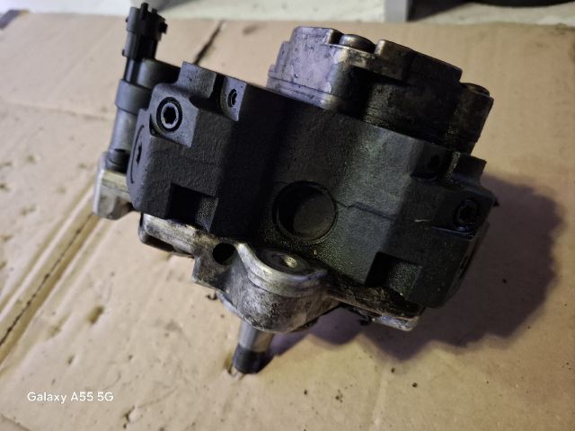 bontott KIA SORENTO Nagynyomású Szivattyú