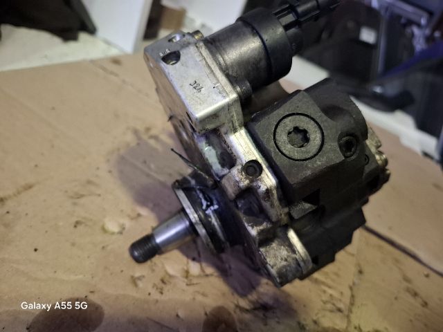 bontott KIA SORENTO Nagynyomású Szivattyú