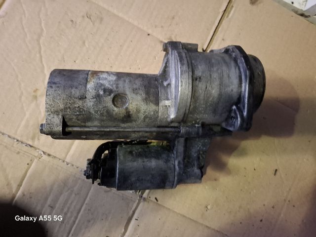 bontott KIA SORENTO Önindító