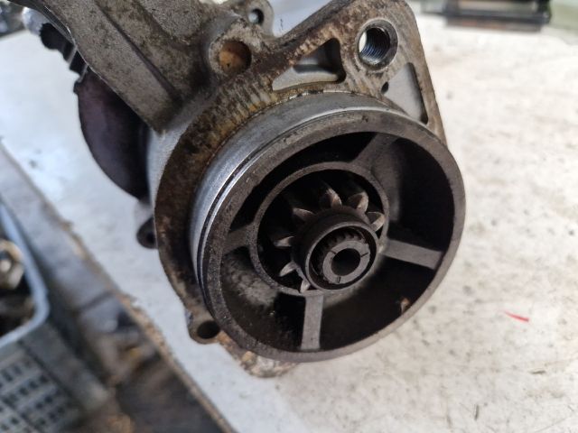 bontott KIA SORENTO Önindító