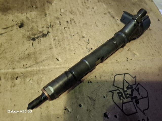 bontott KIA SORENTO Porlasztó (1 db)