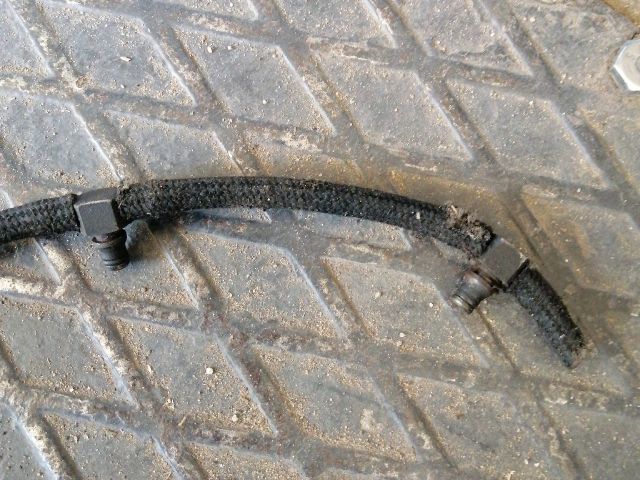 bontott KIA SORENTO Résolajcső