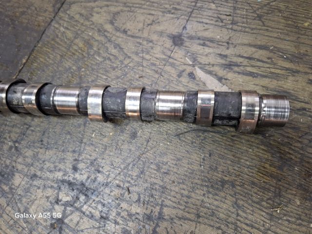 bontott KIA SORENTO Szívó Vezérműtengely