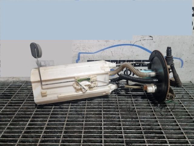 bontott KIA SORENTO Üzemanyag Szivattyú