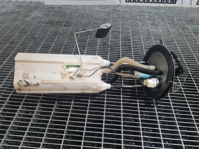 bontott KIA SORENTO Üzemanyag Szivattyú