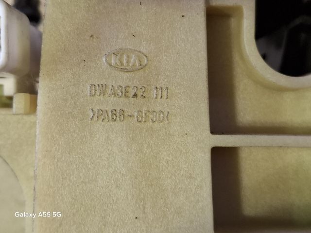 bontott KIA SORENTO Váltó Kulissza