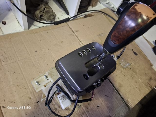 bontott KIA SORENTO Váltó Kulissza