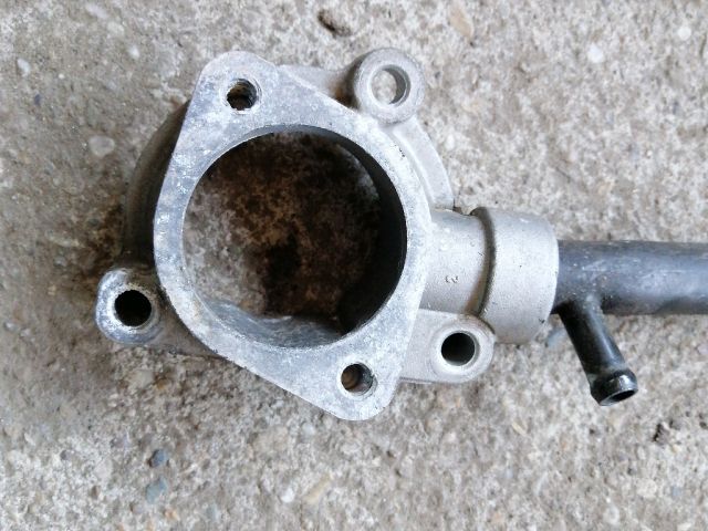 bontott KIA SORENTO Vízcső