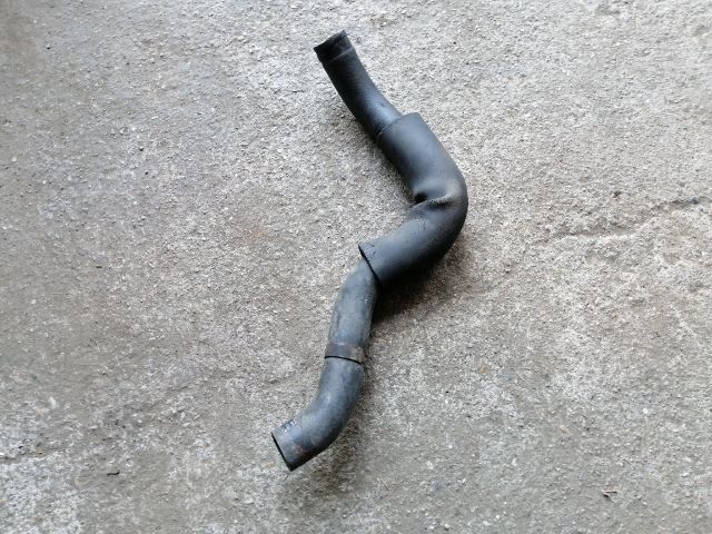 bontott KIA SORENTO Vízcső