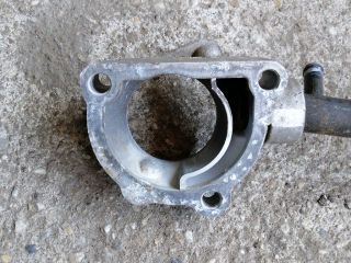 bontott KIA SORENTO Vízcső