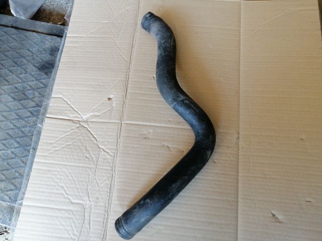 bontott KIA SORENTO Vízcső