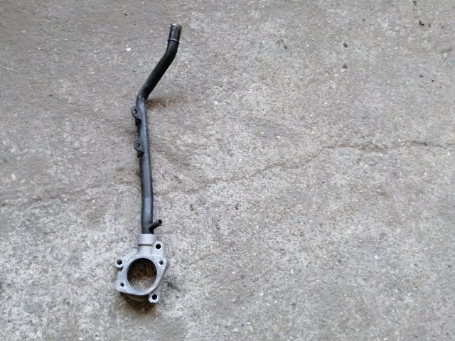 bontott KIA SORENTO Vízcső