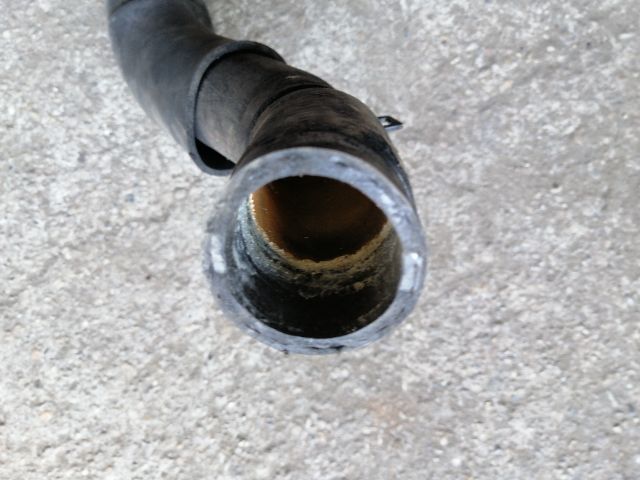 bontott KIA SORENTO Vízcső