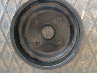 bontott KIA SORENTO Vízpumpa Szíjtárcsa