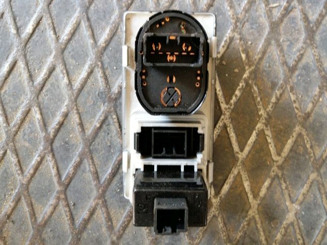 bontott KIA SORENTO 4x4 Kapcsoló