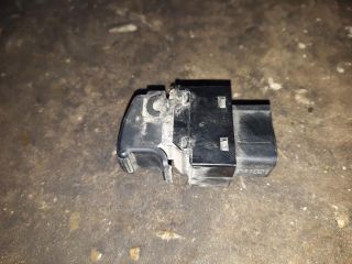 bontott KIA SORENTO Ablakemelő Kapcsoló (Pozíciófüggetlen)