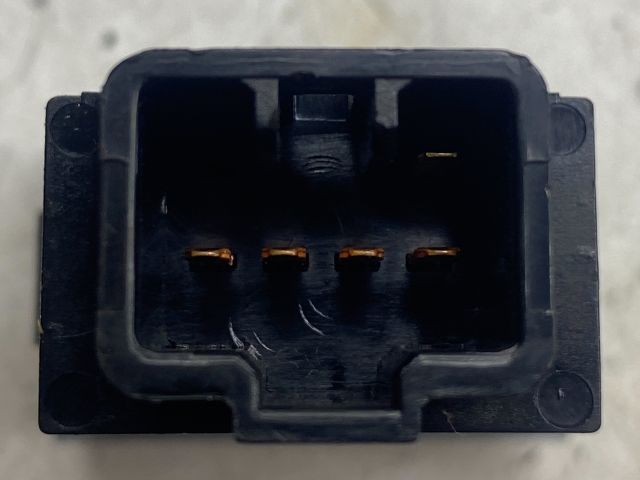 bontott KIA SORENTO Ablakfűtés Kapcsoló