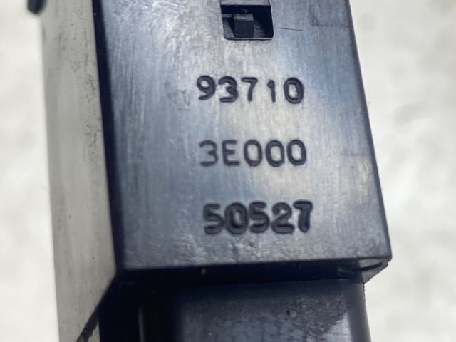 bontott KIA SORENTO Ablakfűtés Kapcsoló