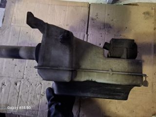 bontott KIA SORENTO Ablakmosó Tartály