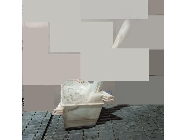 bontott KIA SORENTO Ablakmosó Tartály