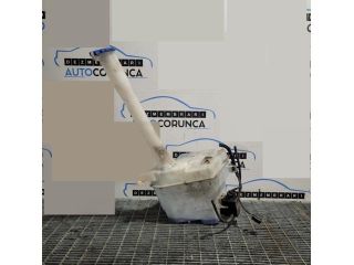 bontott KIA SORENTO Ablakmosó Tartály