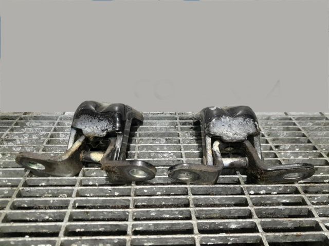 bontott KIA SORENTO Ajtó Zsanér (Pozíciófüggetlen)