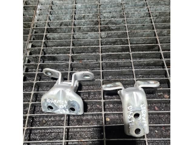 bontott KIA SORENTO Ajtó Zsanér (Pozíciófüggetlen)