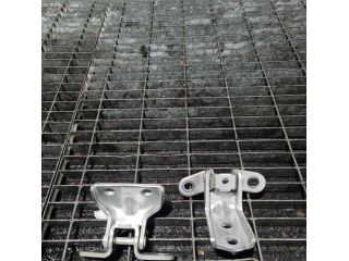 bontott KIA SORENTO Ajtó Zsanér (Pozíciófüggetlen)