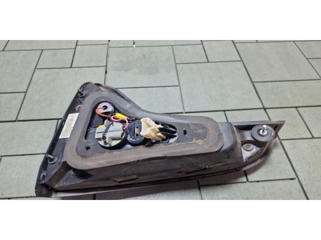 bontott KIA SORENTO Bal Belső Hátsó Lámpa