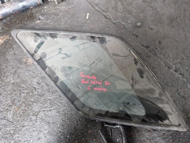 bontott KIA SORENTO Bal C Oszlop Oldalablak Üveg
