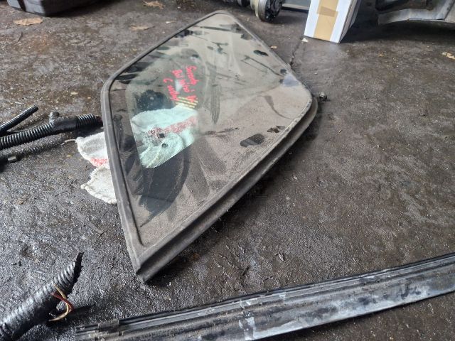 bontott KIA SORENTO Bal C Oszlop Oldalablak Üveg