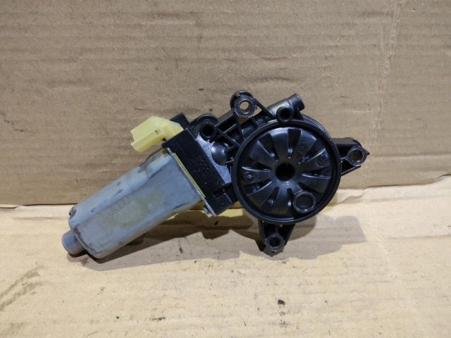 bontott KIA SORENTO Bal első Ablakemelő Motor