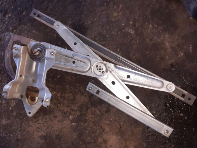 bontott KIA SORENTO Bal első Ablakemelő Szerkezet (Elektromos)