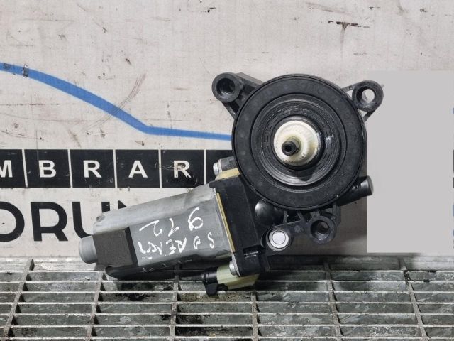 bontott KIA SORENTO Bal első Ablakemelő Szerkezet (Elektromos)