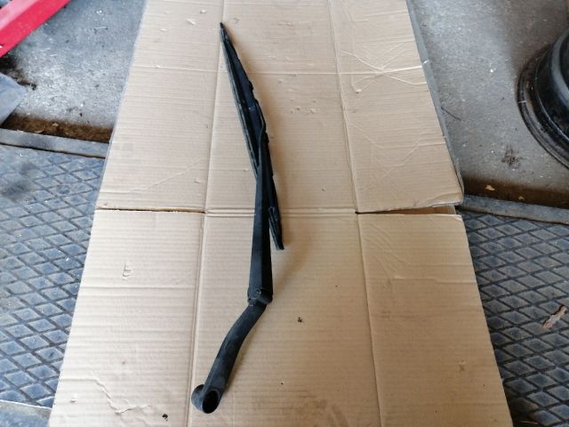 bontott KIA SORENTO Bal első Ablaktörlő Kar