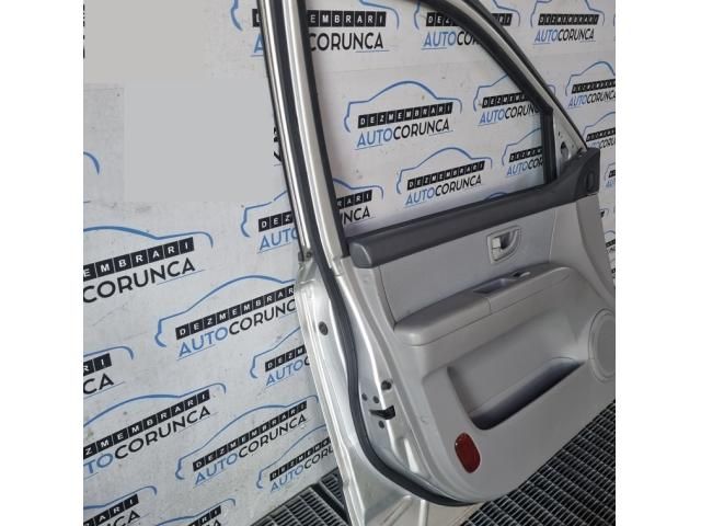 bontott KIA SORENTO Bal első Ajtó (Üres lemez)