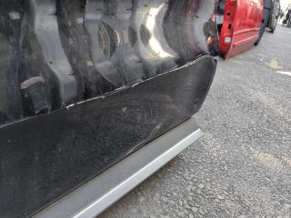 bontott KIA SORENTO Bal első Ajtó (Üres lemez)