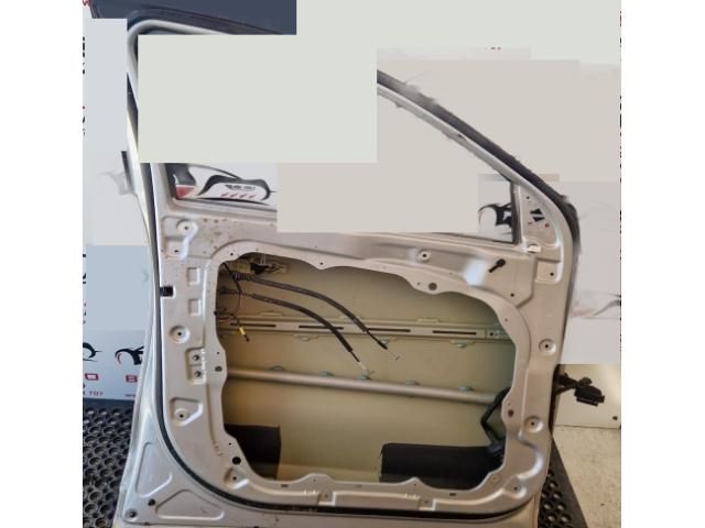 bontott KIA SORENTO Bal első Ajtó (Üres lemez)