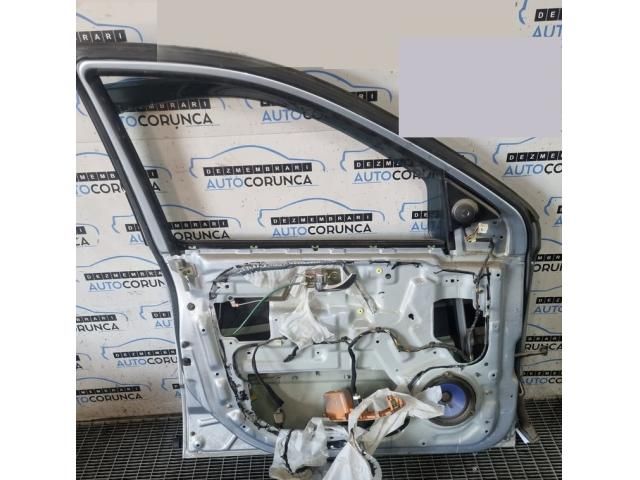 bontott KIA SORENTO Bal első Ajtó (Üres lemez)