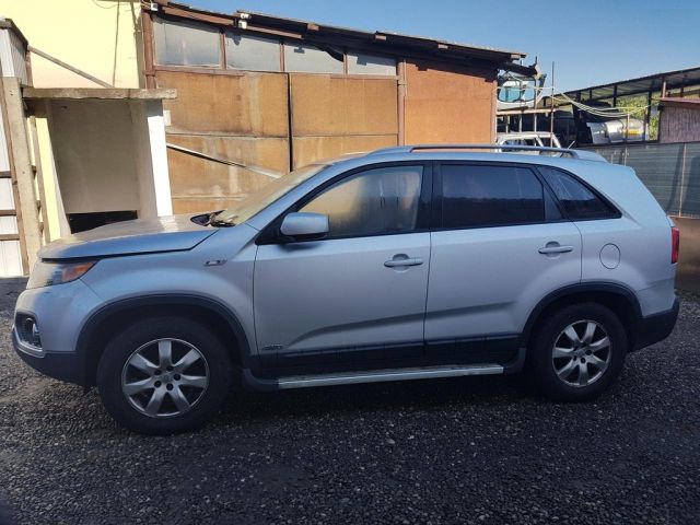 bontott KIA SORENTO Bal első Ajtó (Üres lemez)